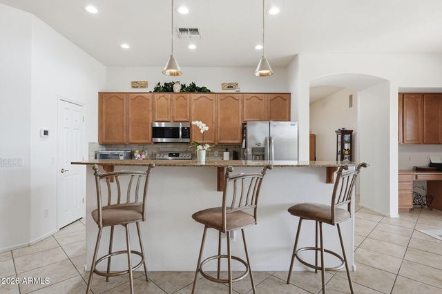 8729 W CAROLE Lane, Glendale, AZ 85305