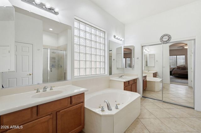 8729 W CAROLE Lane, Glendale, AZ 85305
