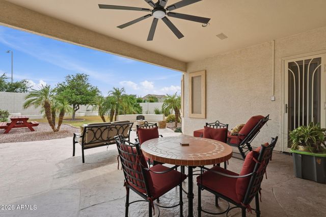 8729 W CAROLE Lane, Glendale, AZ 85305