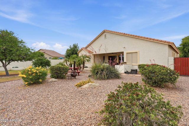 8729 W CAROLE Lane, Glendale, AZ 85305