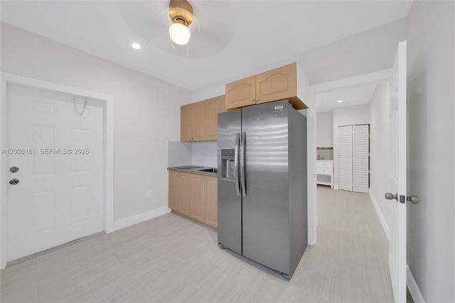 7555 SW 28th St Road A, Miami, FL 33155