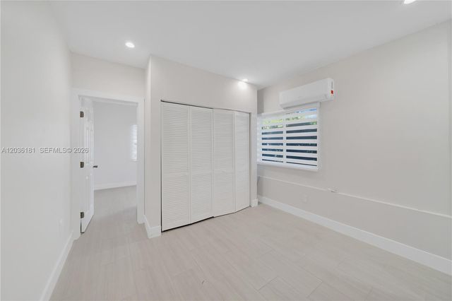 7555 SW 28th St Road A, Miami, FL 33155