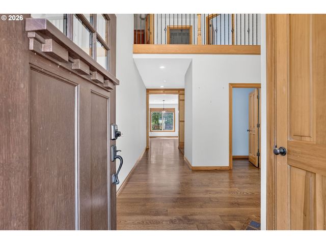 8311 Sw 43RD Ave, Portland, OR 97219