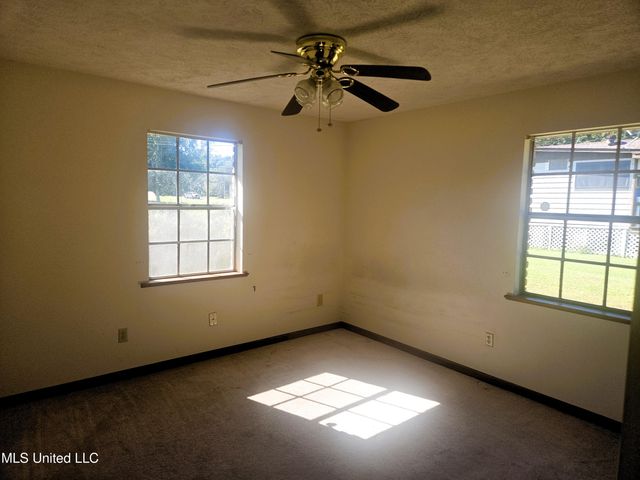 4409 Lanier Avenue, Pascagoula, MS 39581