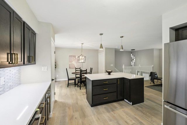 5570 Sheil Drive, Oregon, WI 53575