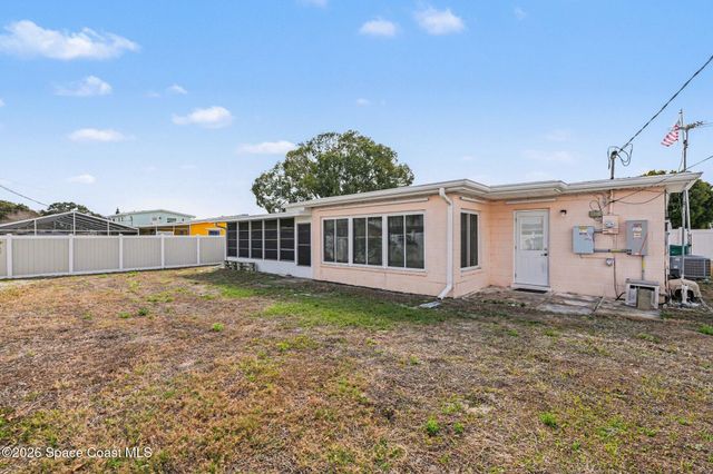 1714 Hudson Circle N, Melbourne, FL 32935