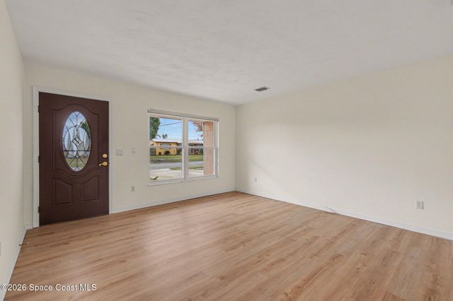 1714 Hudson Circle N, Melbourne, FL 32935