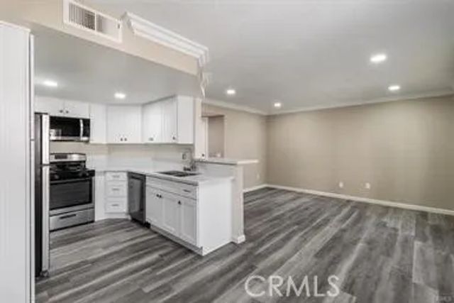 2612 Avenida Del Vista C102, Corona, CA 92882