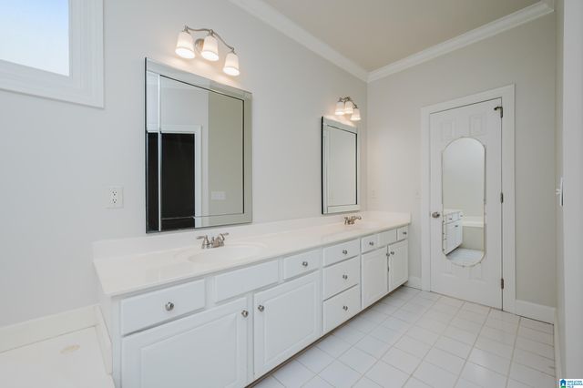 1628 HAMILTON COURT, Vestavia Hills, AL 35243