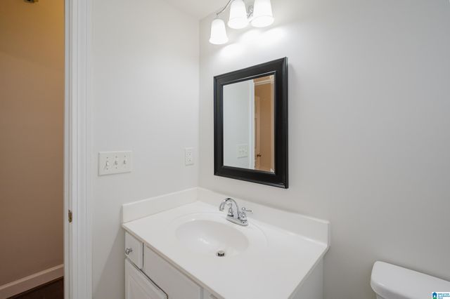 1628 HAMILTON COURT, Vestavia Hills, AL 35243