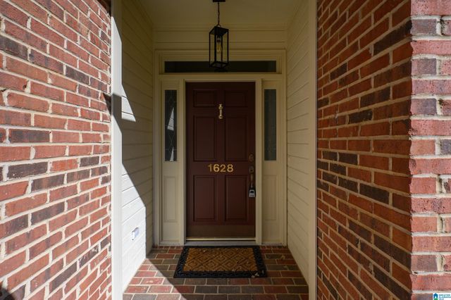 1628 HAMILTON COURT, Vestavia Hills, AL 35243