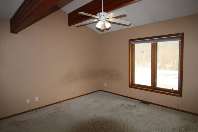 15651 Rock Grove Road, Durand, IL 61024