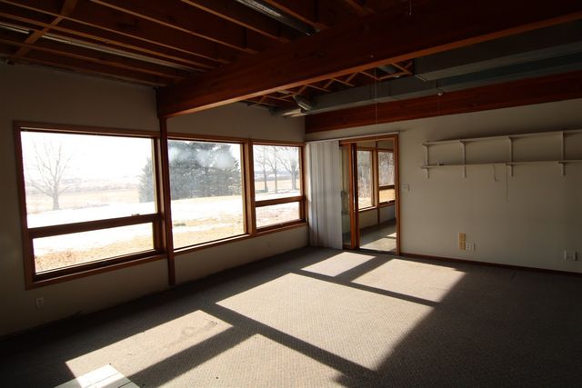 15651 Rock Grove Road, Durand, IL 61024