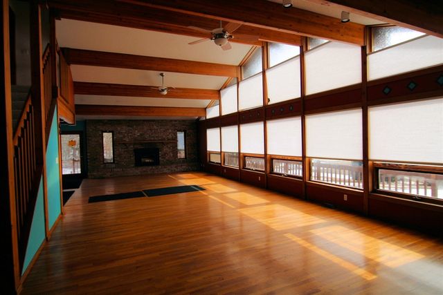 15651 Rock Grove Road, Durand, IL 61024