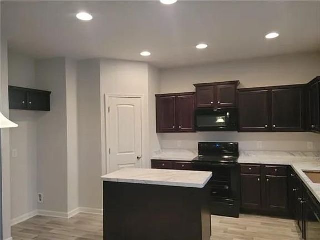 647 Skye Drive, Commerce, GA 30529