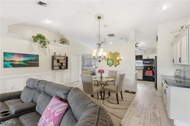 1818 NE 2nd ST, Cape Coral, FL 33909