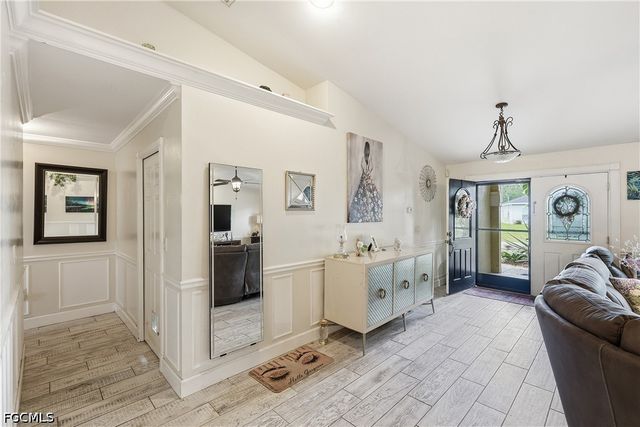 1818 NE 2nd ST, Cape Coral, FL 33909