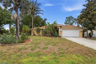 1818 NE 2nd ST, Cape Coral, FL 33909