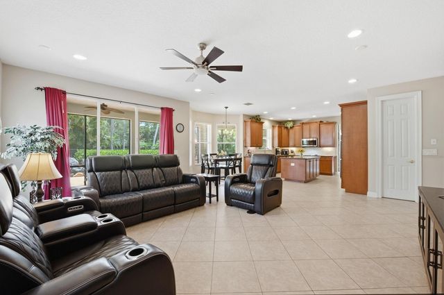 11161 Sunset Ridge Circle, Boynton Beach, FL 33473