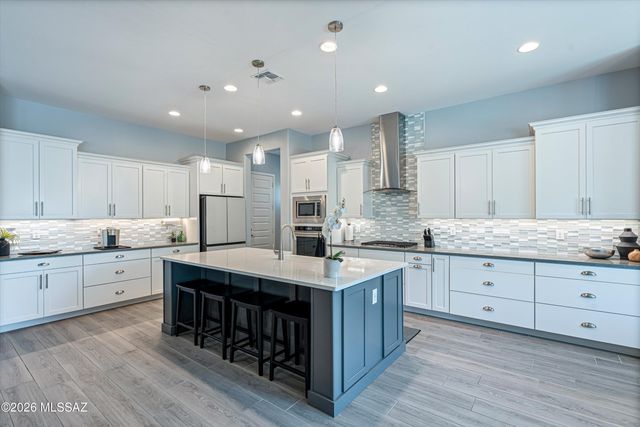 11873 N Silver Desert Drive, Oro Valley, AZ 85737