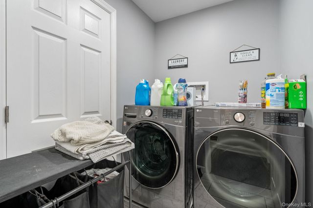 171 High Barney Road, Middletown, NY 10940