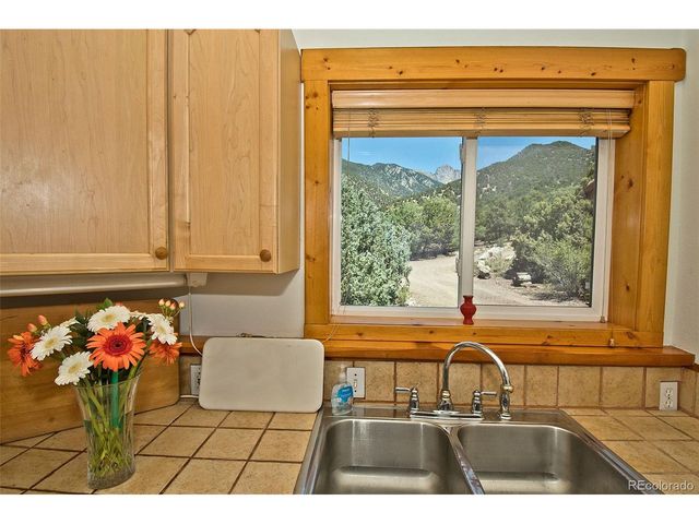 4420 Twinview Ct, Crestone, CO 81131