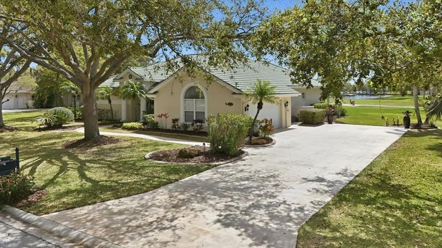 7160 N SERENOA DRIVE, Sarasota, FL 34241
