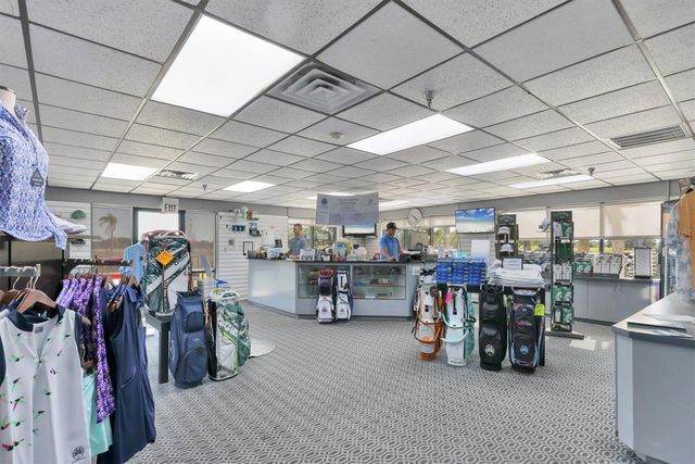 7160 N SERENOA DRIVE, Sarasota, FL 34241