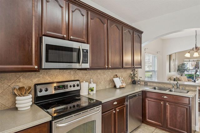 16178 OLD ASH LOOP, Orlando, FL 32828
