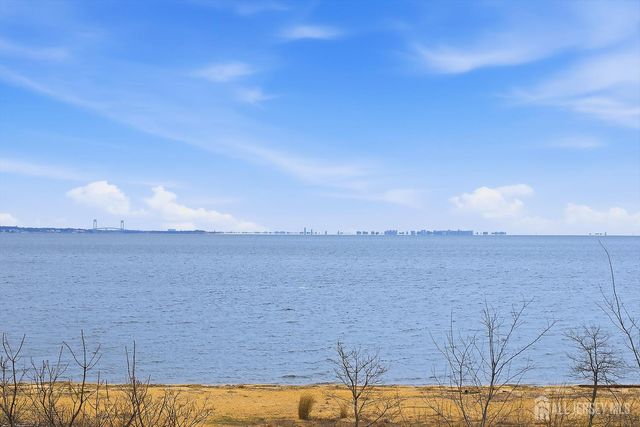 114 Shoreland Circle, Old Bridge, NJ 08879