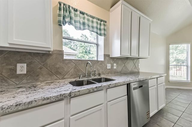 3506 Hickory Hill Lane, Montgomery, TX 77356