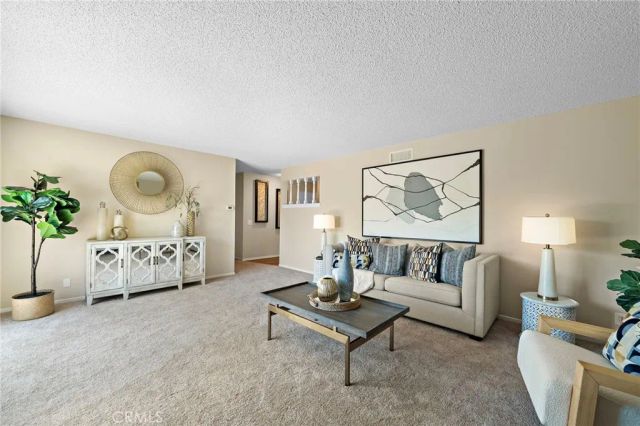 9404 El Blanco, Fountain Valley, CA 92708