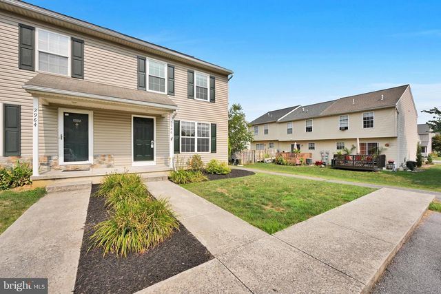 2966 ASTER LN, Lititz, PA 17543