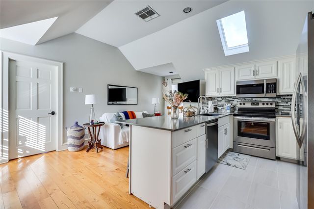 6109 Hudson Bend RD, Austin, TX 78734