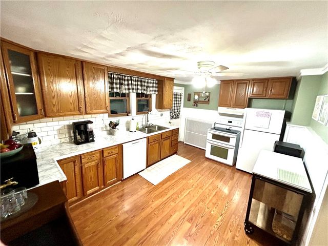 161 Cambria St, Dunbar Twp, PA 15431