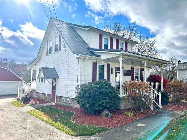 161 Cambria St, Dunbar Twp, PA 15431