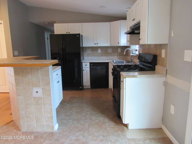 120 Bay Way, Lanoka Harbor, NJ 08734