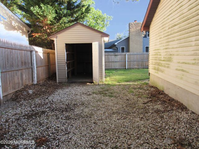 120 Bay Way, Lanoka Harbor, NJ 08734