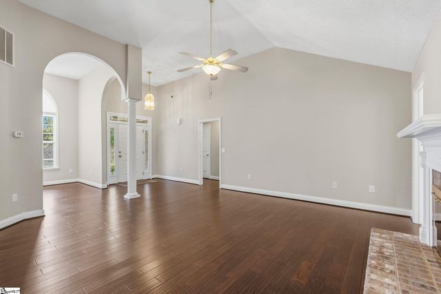 5 St Thomas Court, Greer, SC 29651