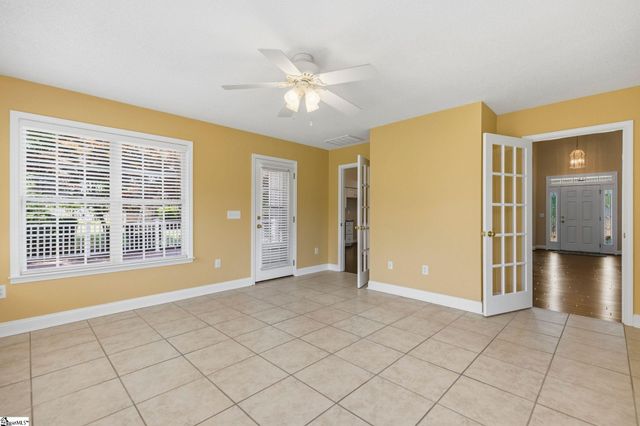 5 St Thomas Court, Greer, SC 29651