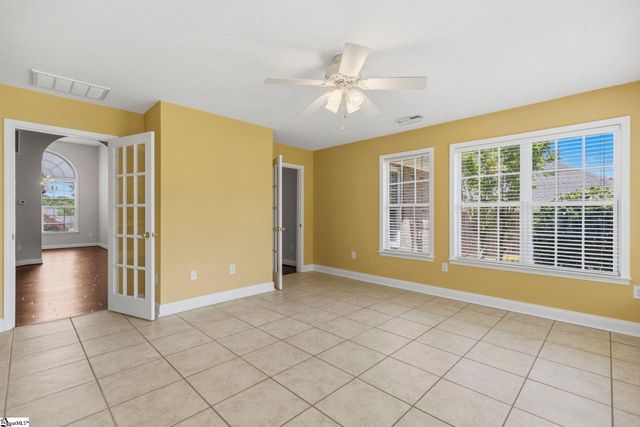 5 St Thomas Court, Greer, SC 29651
