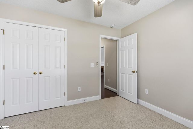 5 St Thomas Court, Greer, SC 29651