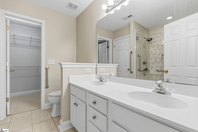 5 St Thomas Court, Greer, SC 29651