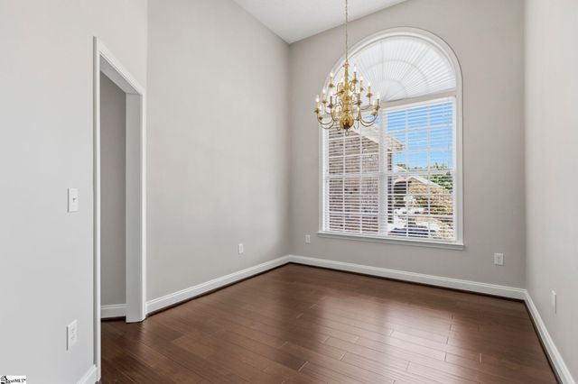 5 St Thomas Court, Greer, SC 29651
