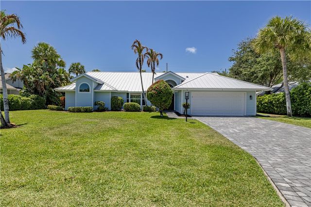 1131 Admirals Walk, Vero Beach, FL 32963