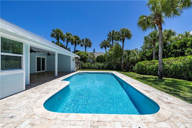 1131 Admirals Walk, Vero Beach, FL 32963