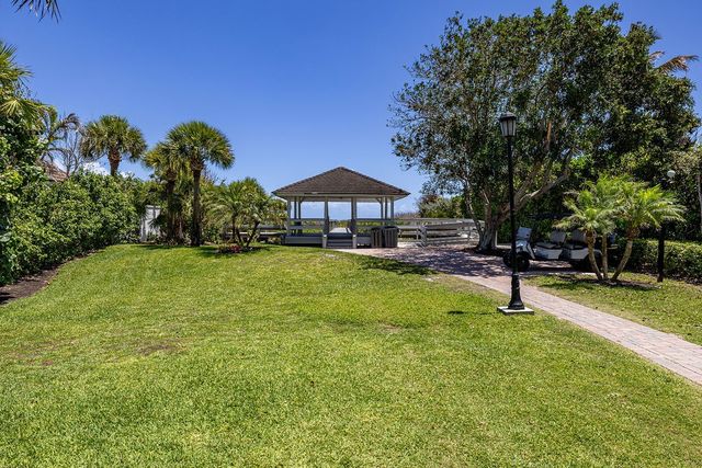 1131 Admirals Walk, Vero Beach, FL 32963