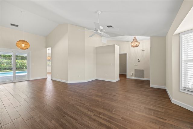 1131 Admirals Walk, Vero Beach, FL 32963