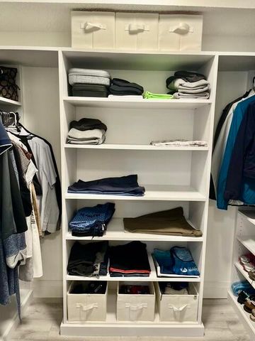 7770 Tahiti Lane 602, Lake Worth, FL 33467