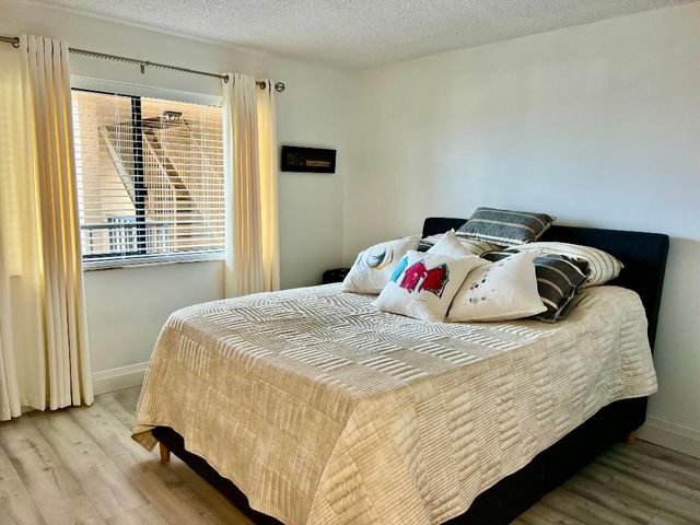 7770 Tahiti Lane 602, Lake Worth, FL 33467